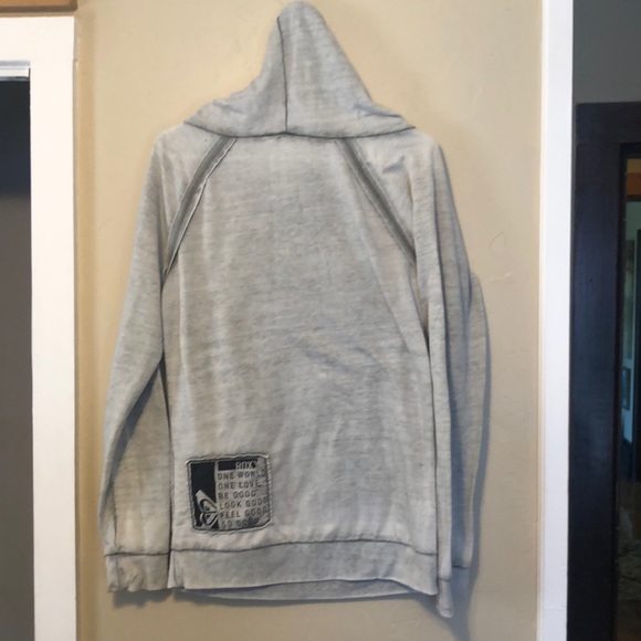 Sweater - Picture 2 of 2